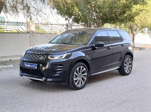 Used 2024 Land Rover Discovery Sport for sale in Dubai